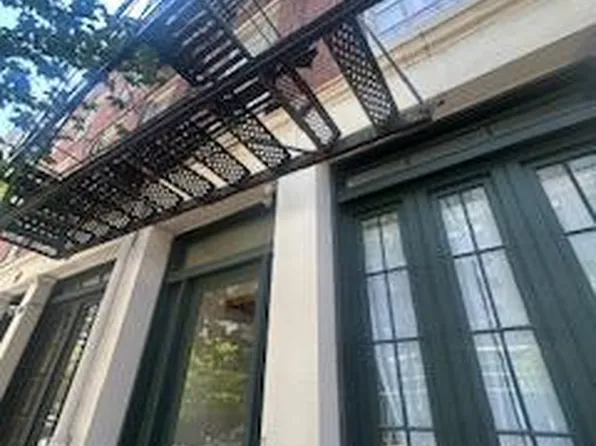 212 Race St Unit 4B, Philadelphia, PA 19106