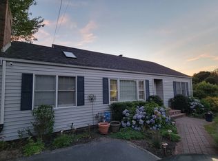 57 Dale St, Southampton, NY 11968