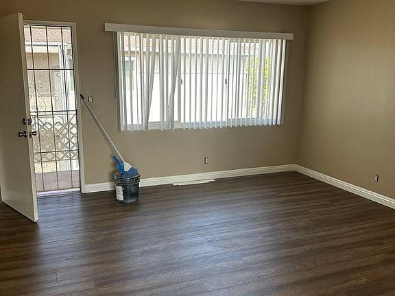 4th image of 11853 Truro Ave APT C