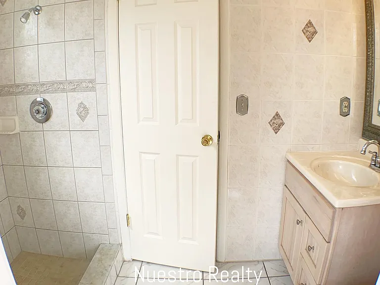 12225 Pantar St — Photo 6