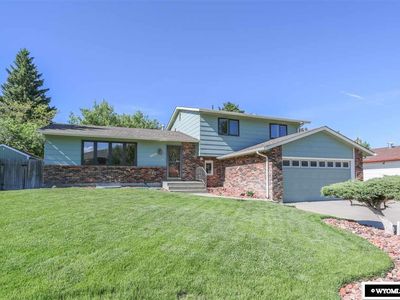2572 Rainbow Dr, Casper, WY, 82604