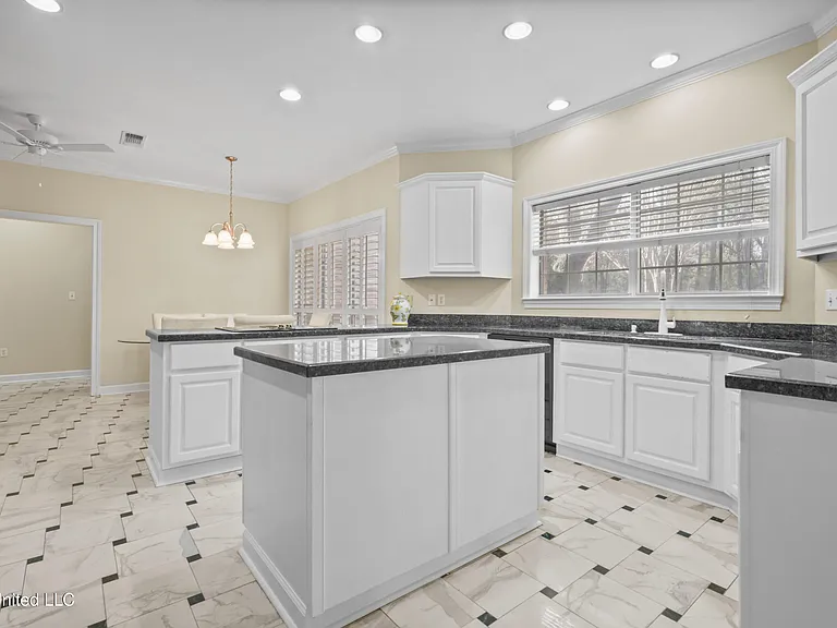 29109 W Dubuisson Rd — Photo 11