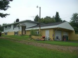 E1163 Haase Rd, Waupaca, WI 54981