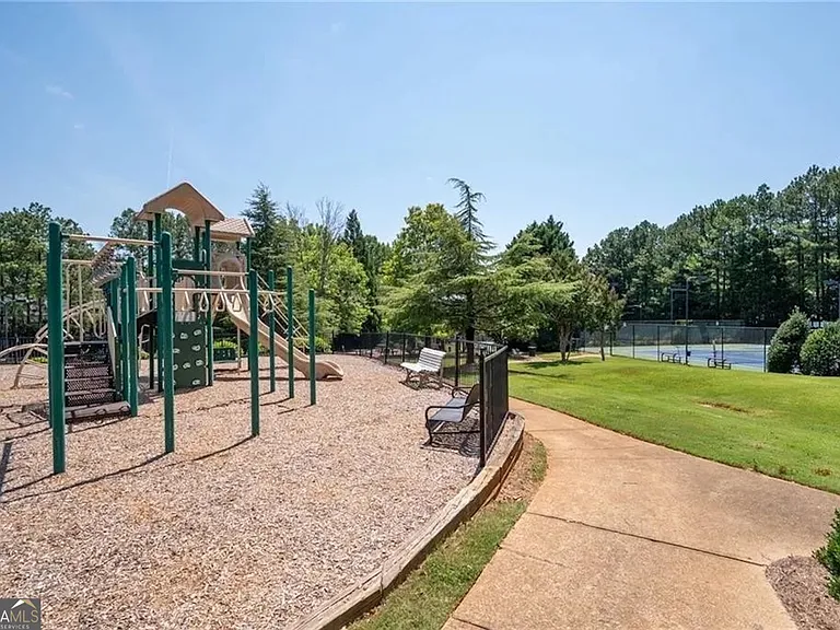 4306 Sugar Maple Ln NW — Photo 35