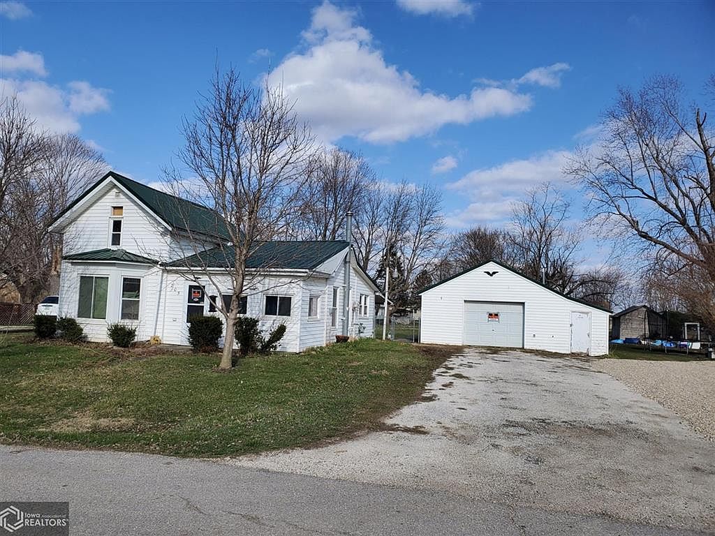 205 N Division St, Montour, IA 50173 Zillow