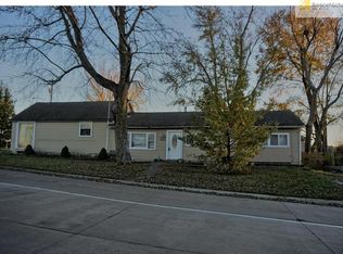 601 S Webster St, Spring Hill, KS 66083