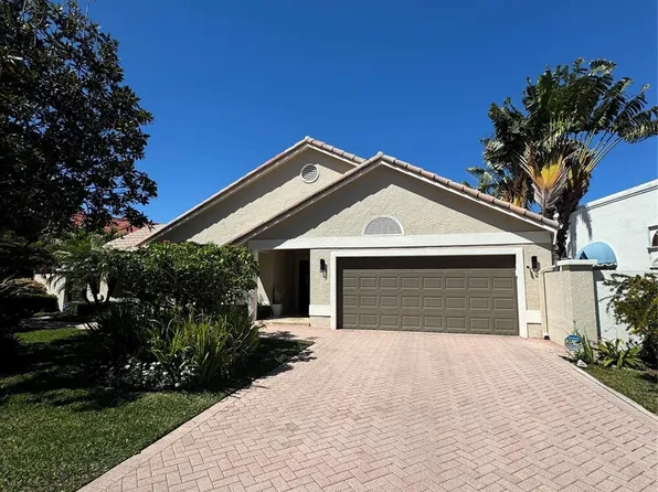 317 Pelican Way, Delray Beach, FL 33483