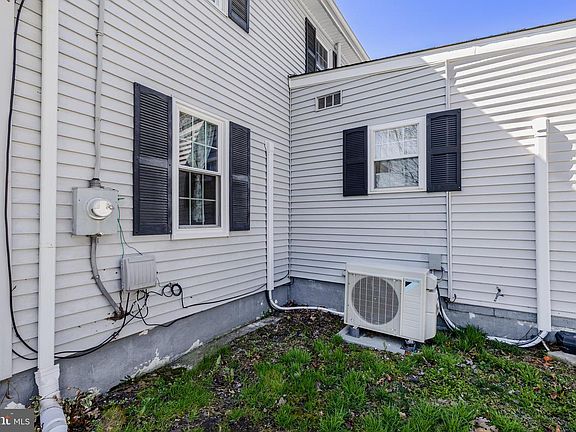 4th image of 250 Friendship Rd