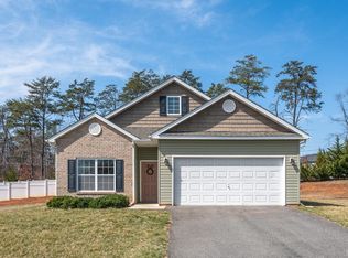 421 Traverse Dr, Evington, VA 24550