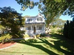 19 Rose Pl, Selden, NY 11784