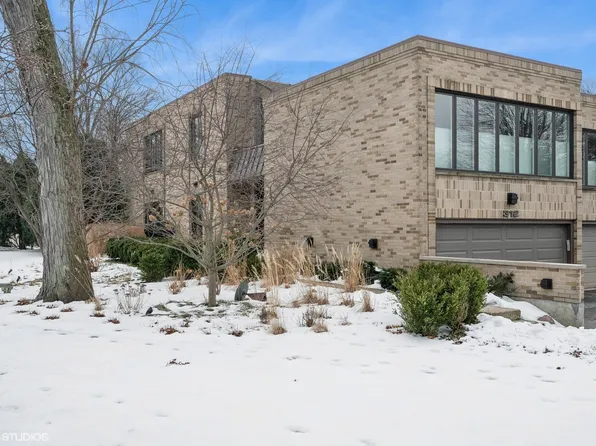 312 South Ave, Glencoe, IL 60022