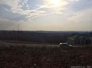 11 La Cabana Rd, Somers, CT 06071