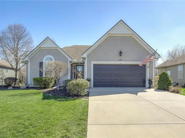 7617 W 148th Ter, Overland Park, KS 66223