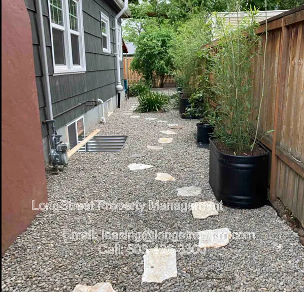 4115 SE Gladstone St — Photo 7