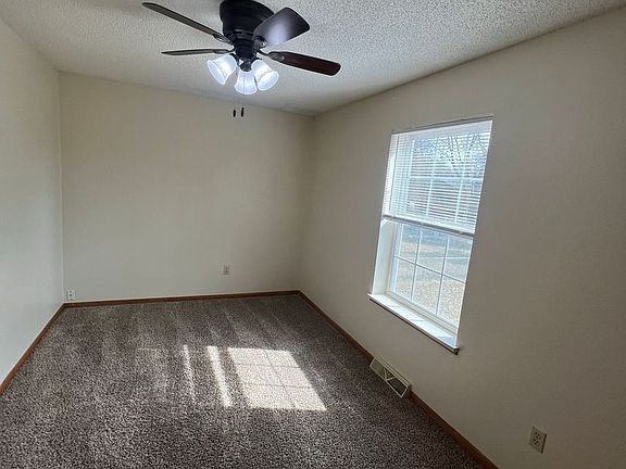 3rd image of 2410-2412 Monique Ln