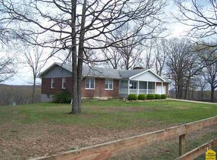 26535 Rockin B Rd, Edwards, MO 65326