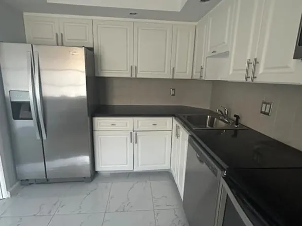 2661 S COURSE Drive #306, Pompano Beach, FL 33069