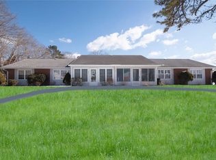 22 Guilford Ct UNIT A, Ridge, NY 11961