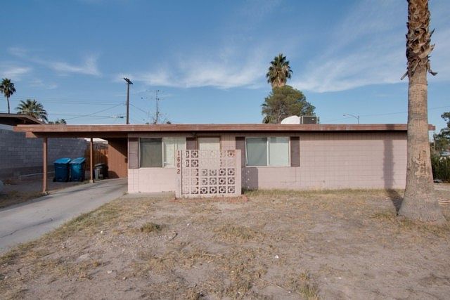 1st image of 1662 El Segundo Ave