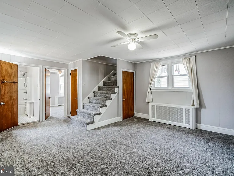 239 Lemonte St — Photo 12