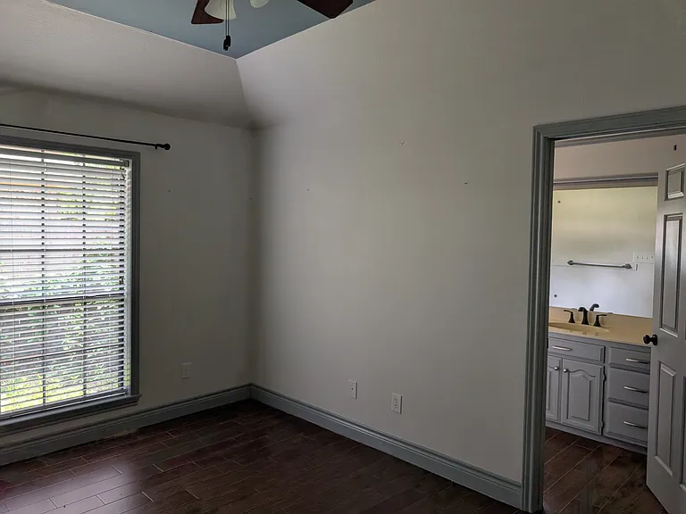2907 Arroyo Ct S — Photo 13