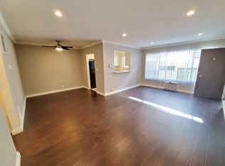 1019 N Hayworth Ave APT 4, West Hollywood, CA 90046