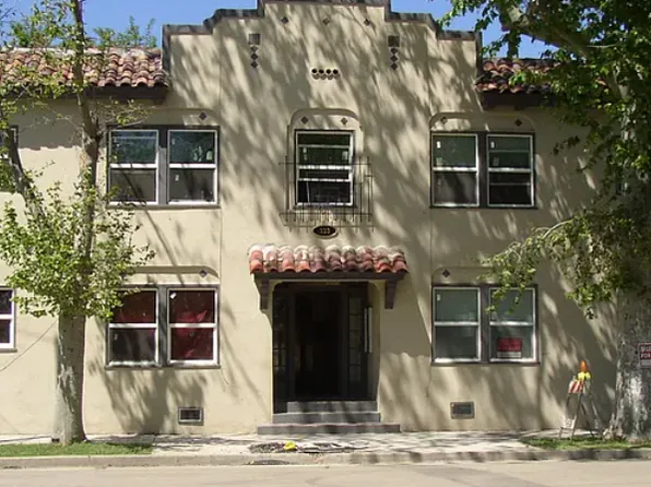 333 W 9th St APT 1, Tracy, CA 95376