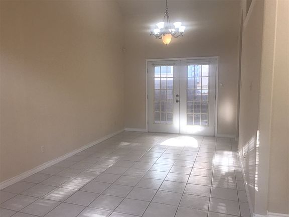 2nd image of 411 Shiloh Dr APT 10