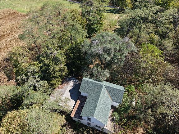 5th image of 1633 N 1450 East Rd