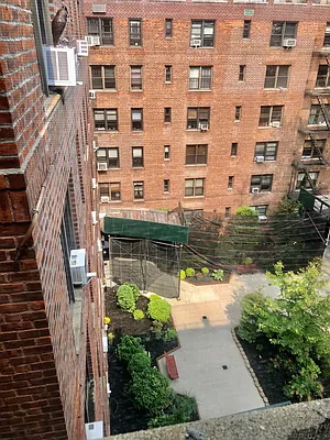 Rented by FirstService Realty (legacy) | media 35