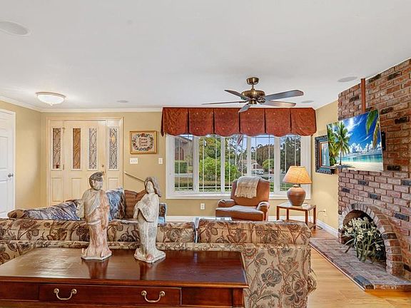 5th image of 4523 Cather Ave
