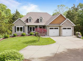 5253 E Rabbit Run, Columbia, MO 65201