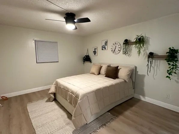 716 Oakgrove Dr APT 236, Brandon, FL 33510