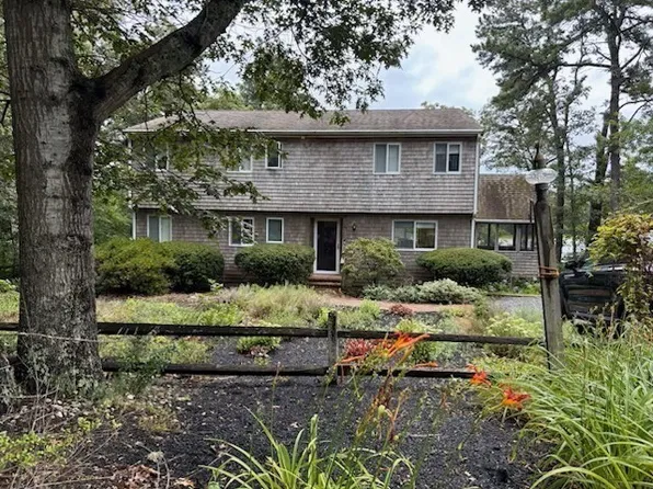 35 Duncan Ln, Chatham, MA 02633