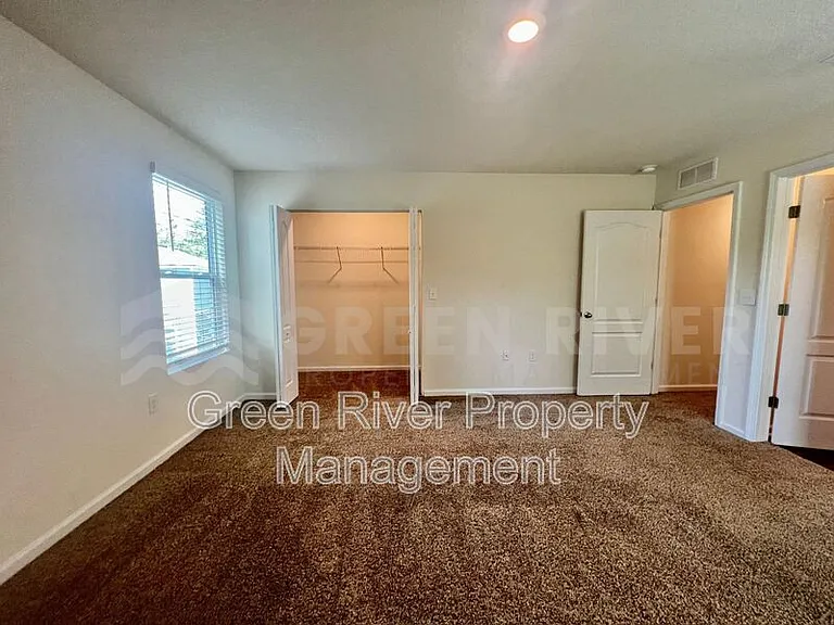 294 Aralia Ln — Photo 21