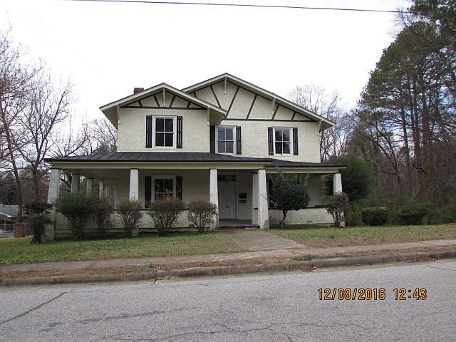 1st image of 309 S Main St