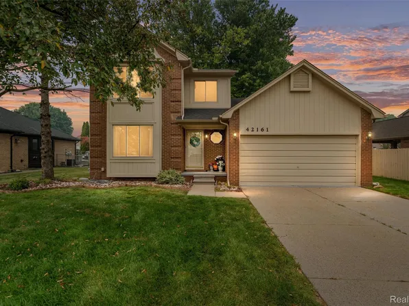 42161 Schoenherr Rd, Sterling Heights, MI 48313
