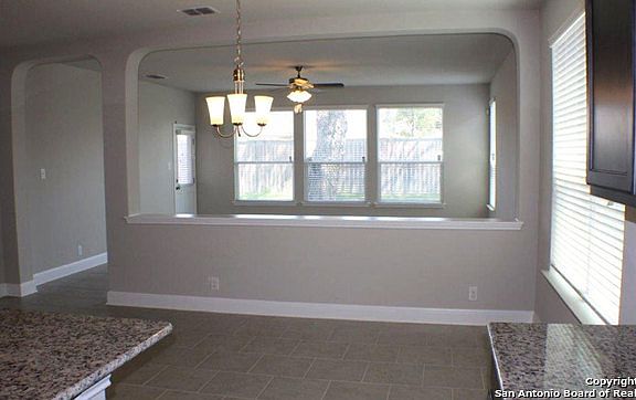 5th image of 15251 McKays Lark