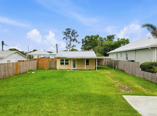 996 SW 34th Ter, Palm City, FL 34990