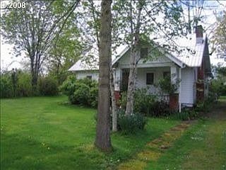 5th image of 1507 NE Chehalem Dr