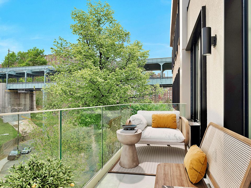 1st image of 2395 Palisade Ave #428