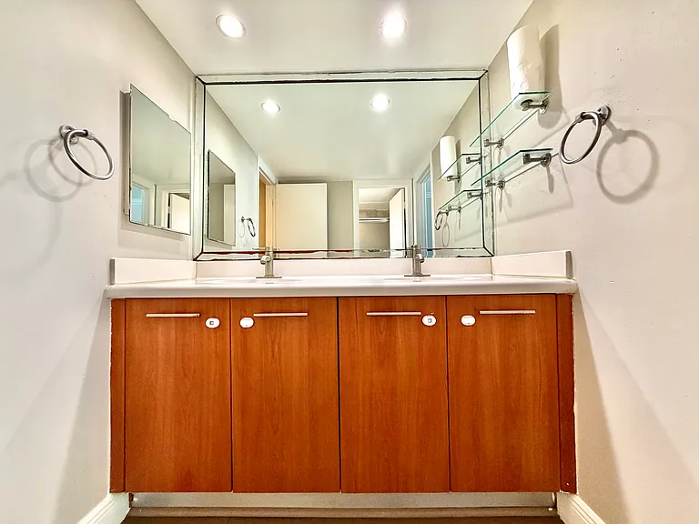 777 NE 62nd St #512 — Photo 9