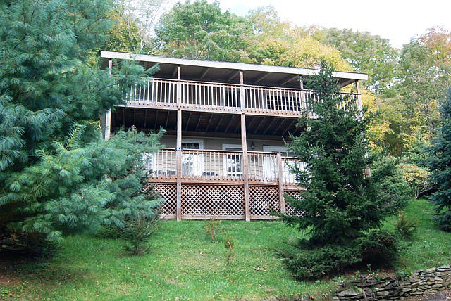 1st image of 83 Laure Ln