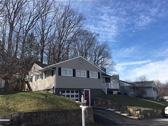 2nd image of 683 Gordon Dr