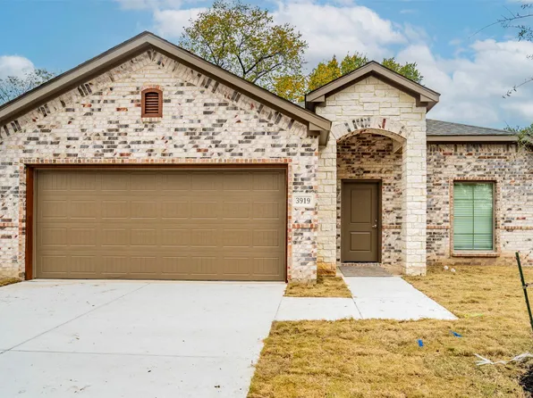 3919 Polly St, Dallas, TX 75210