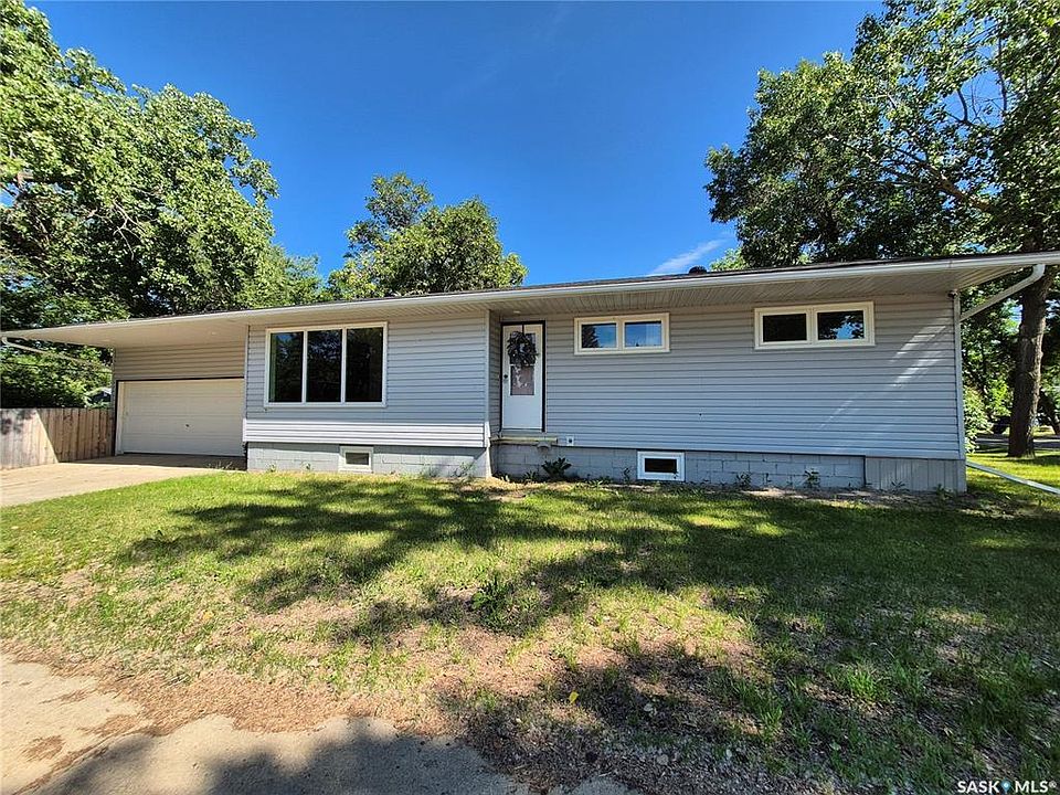 1st image of 433 Floren St