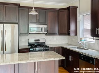 3227 N Kenmore Ave #2A, Chicago, IL 60657
