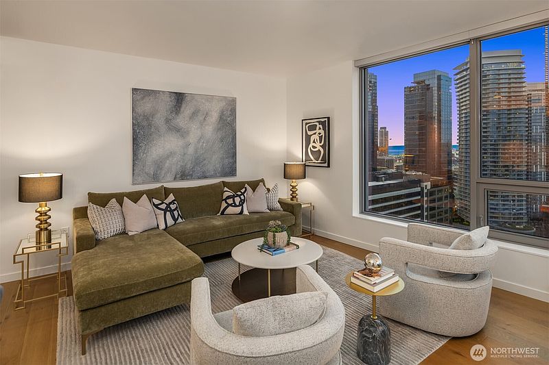 5th image of 1808 Minor Avenue #2308