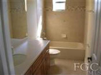 2nd image of 4828 SW 17th Pl #8