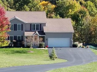 108 Whitetail Dr, Beaver Falls, PA